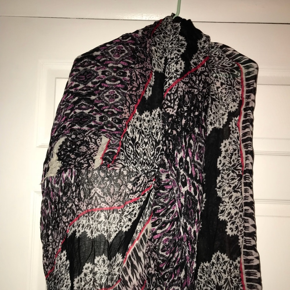 Express scarf